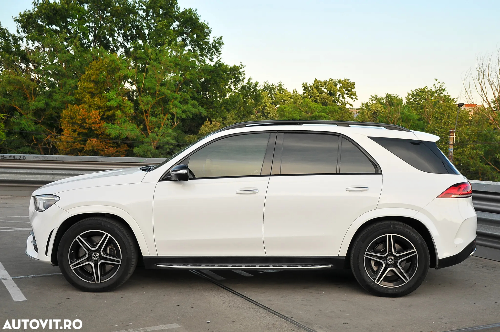 Mercedes-Benz GLE 450 AMG 4Matic 9G-TRONIC AMG Line - 2