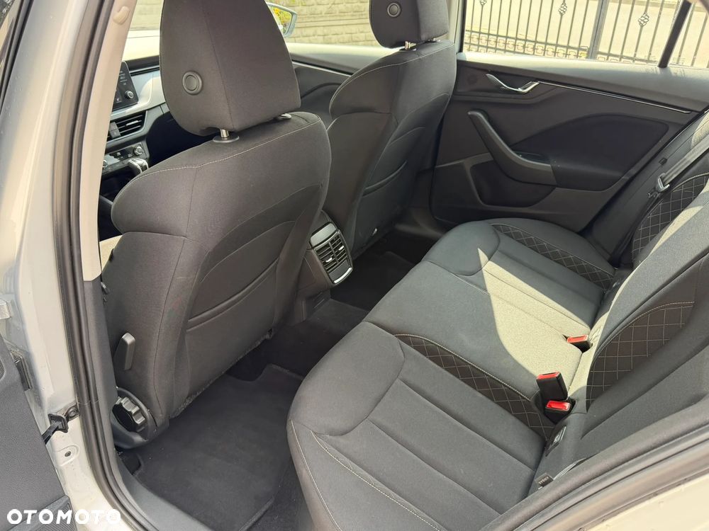 Skoda Kamiq 1.0 TSI DSG Ambition - 12