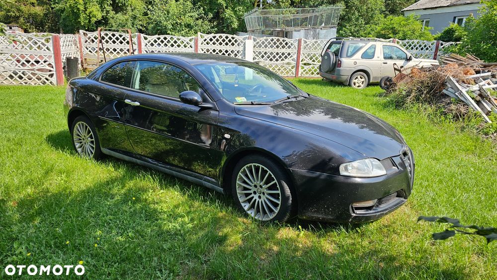 Alfa Romeo GT - 7