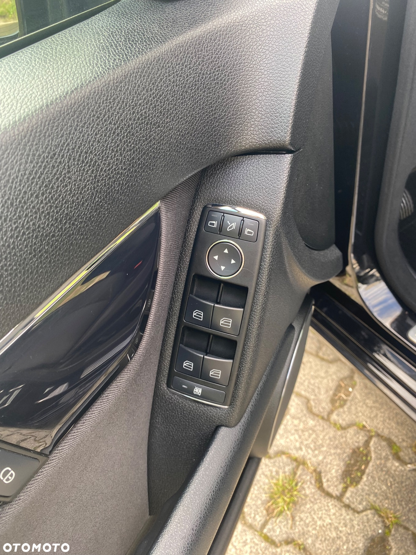 Mercedes-Benz Klasa C 180 T Kompressor BlueEFFICIENCY Elegance - 14