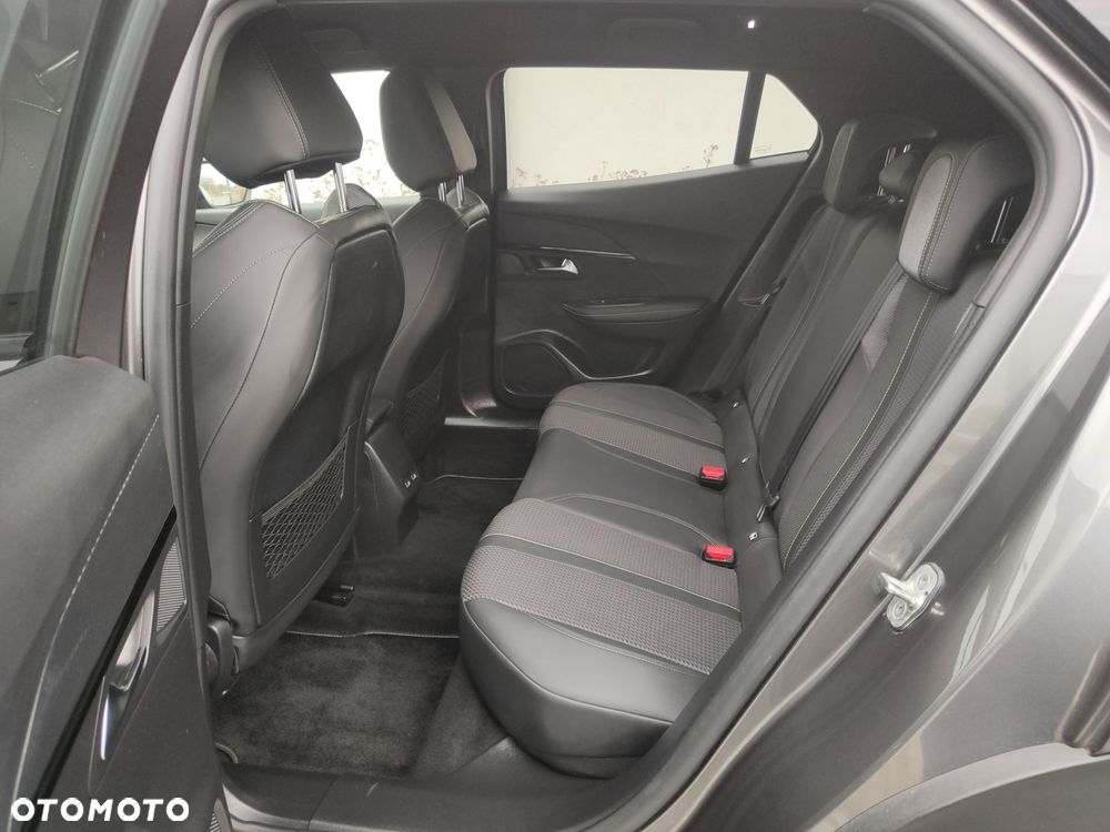 Peugeot 2008 1.5 BlueHDi GT Line S&S EAT8 - 14