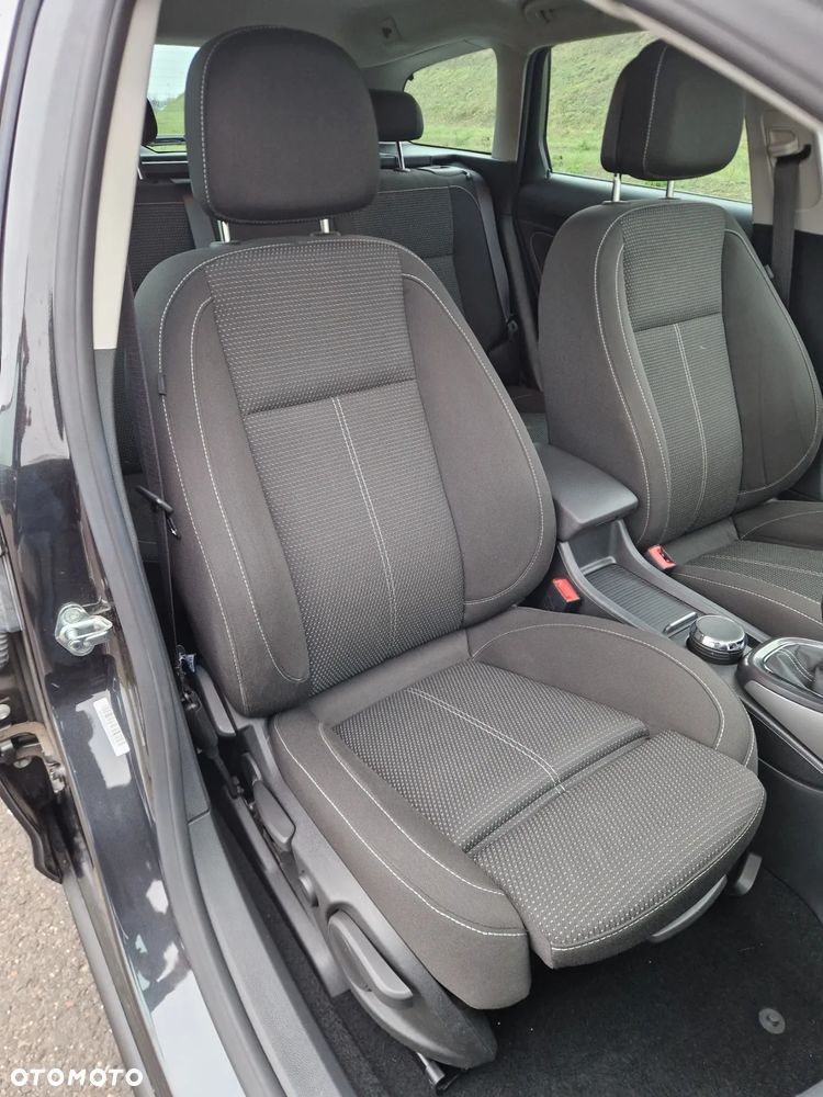 Opel Astra 1.7 CDTI DPF Sport - 13