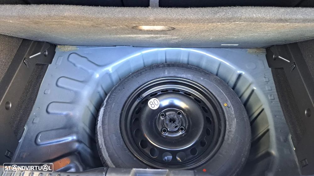 Dacia Sandero 1.0 TCe Stepway Expression - 36