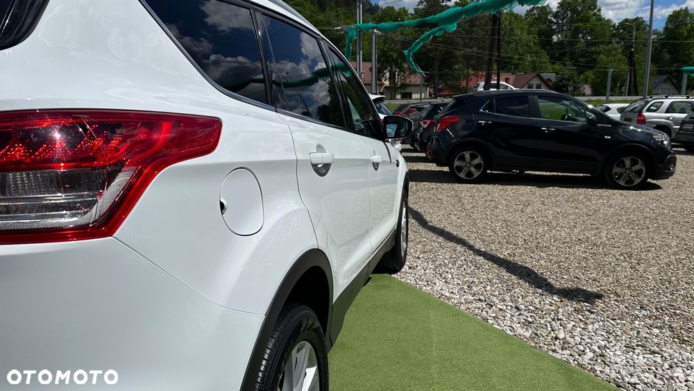 Ford Kuga 2.0 TDCi 4x4 Titanium - 16