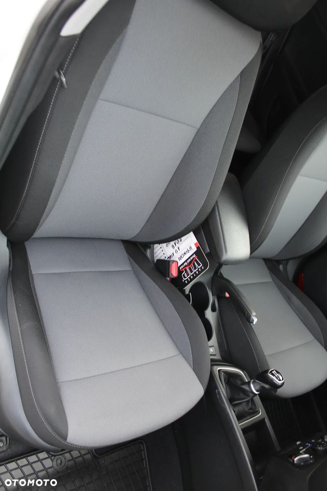 Hyundai i20 ver-1-0-t--gdi-trend - 24