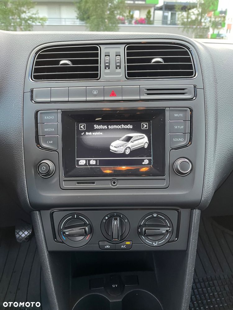 Volkswagen Polo 1.0 Trendline Perfectline - 30
