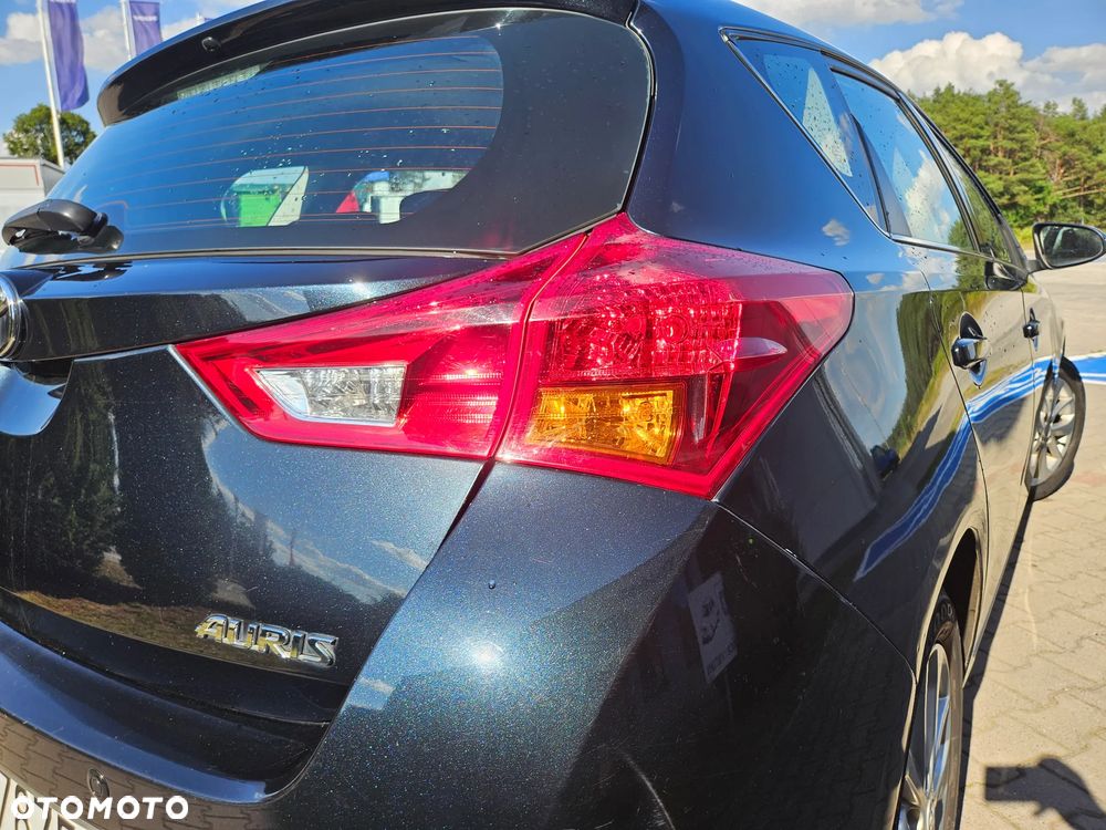 Toyota Auris 1.4 D-4D Premium - 18