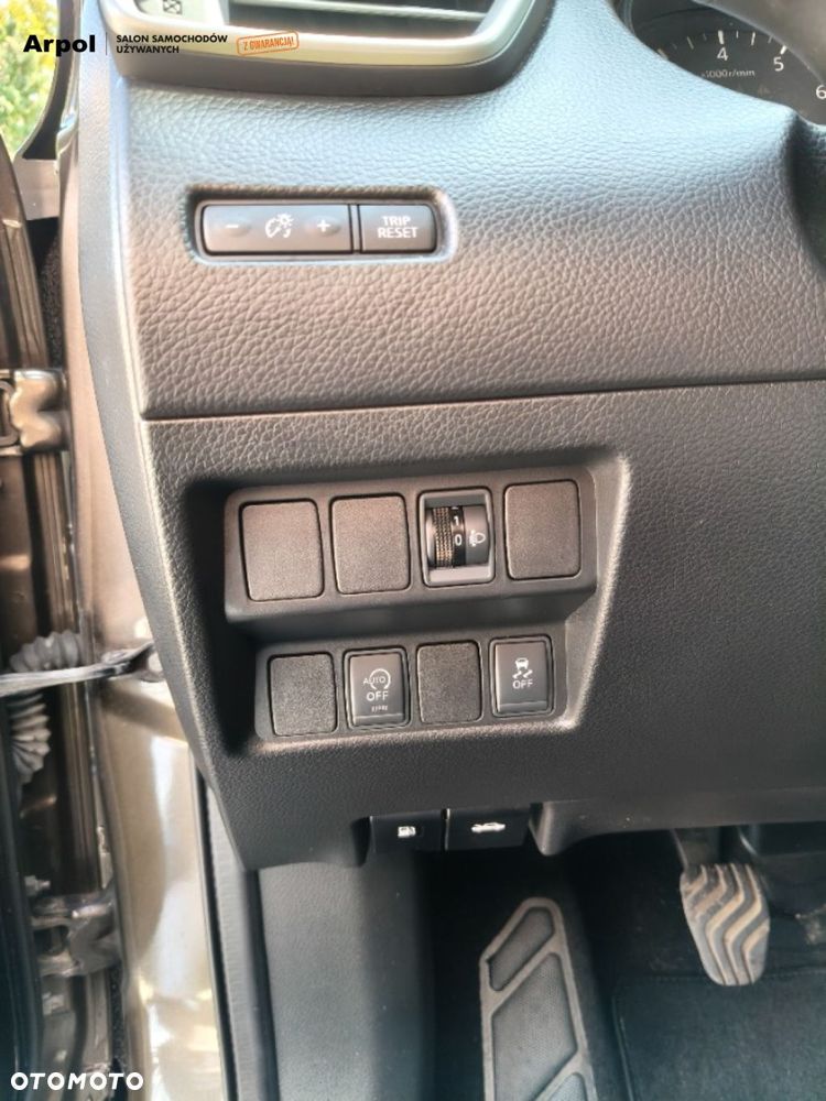 Nissan Qashqai - 8