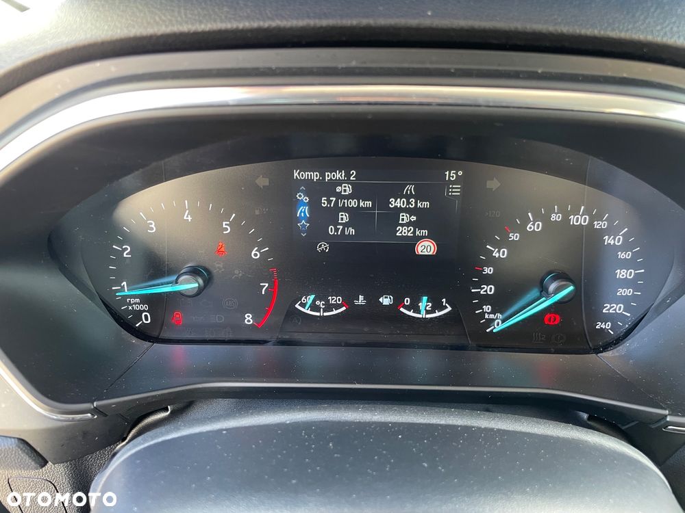 Ford Focus 1.0 EcoBoost STart-Stopp-System TITANIUM - 33