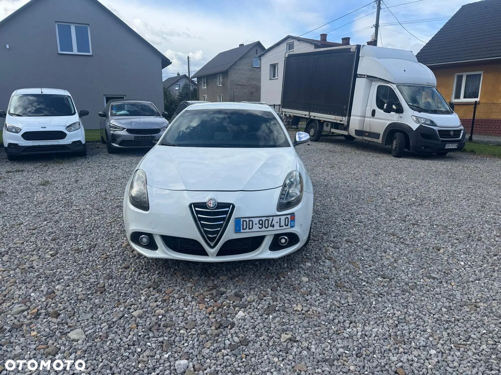 Alfa Romeo Giulietta 2.0 JTDM Distinctive EU6 - 6