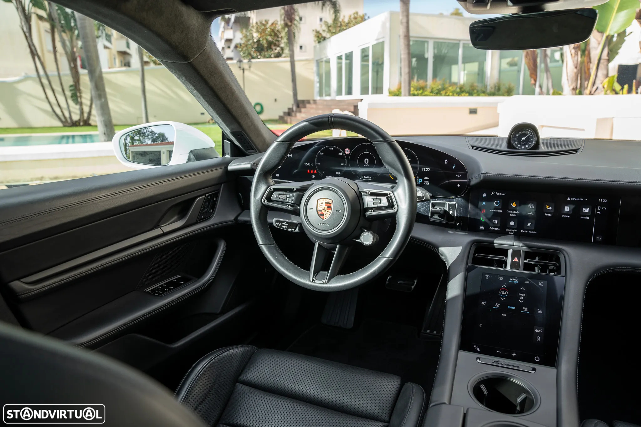 Porsche Taycan Turbo - 17