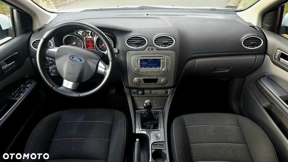 Ford Focus - 10