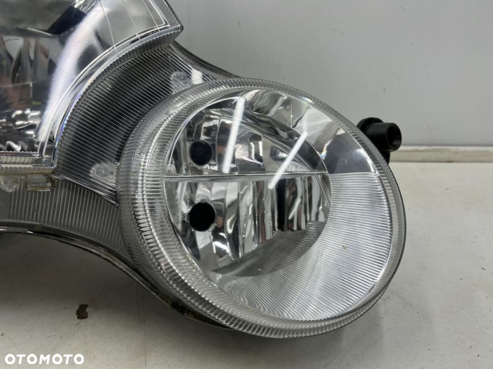 Lampa reflektor Skoda Yeti 09-12r. PRAWA przednia Europa PRAWY przód oryginalna 5l1941018a - 10