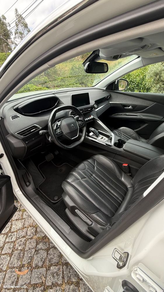 Peugeot 5008 1.2 PureTech GT Line EAT6 - 5