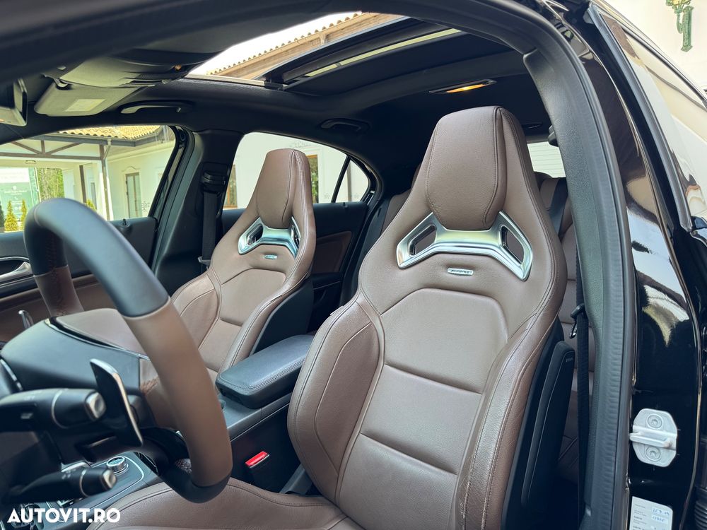 Mercedes-Benz A 45 AMG 4Matic AMG Speedshift 7G-DCT - 14