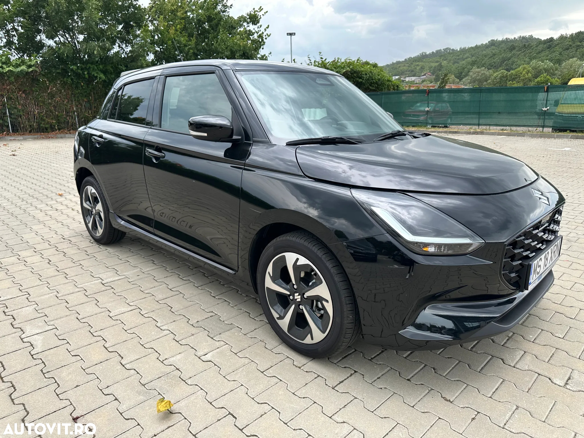 Suzuki Swift 1.2 Dualjet 12V MHEV CVT Spirit - 5