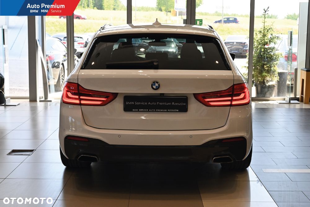 BMW Seria 5 530i xDrive M Sport sport - 17