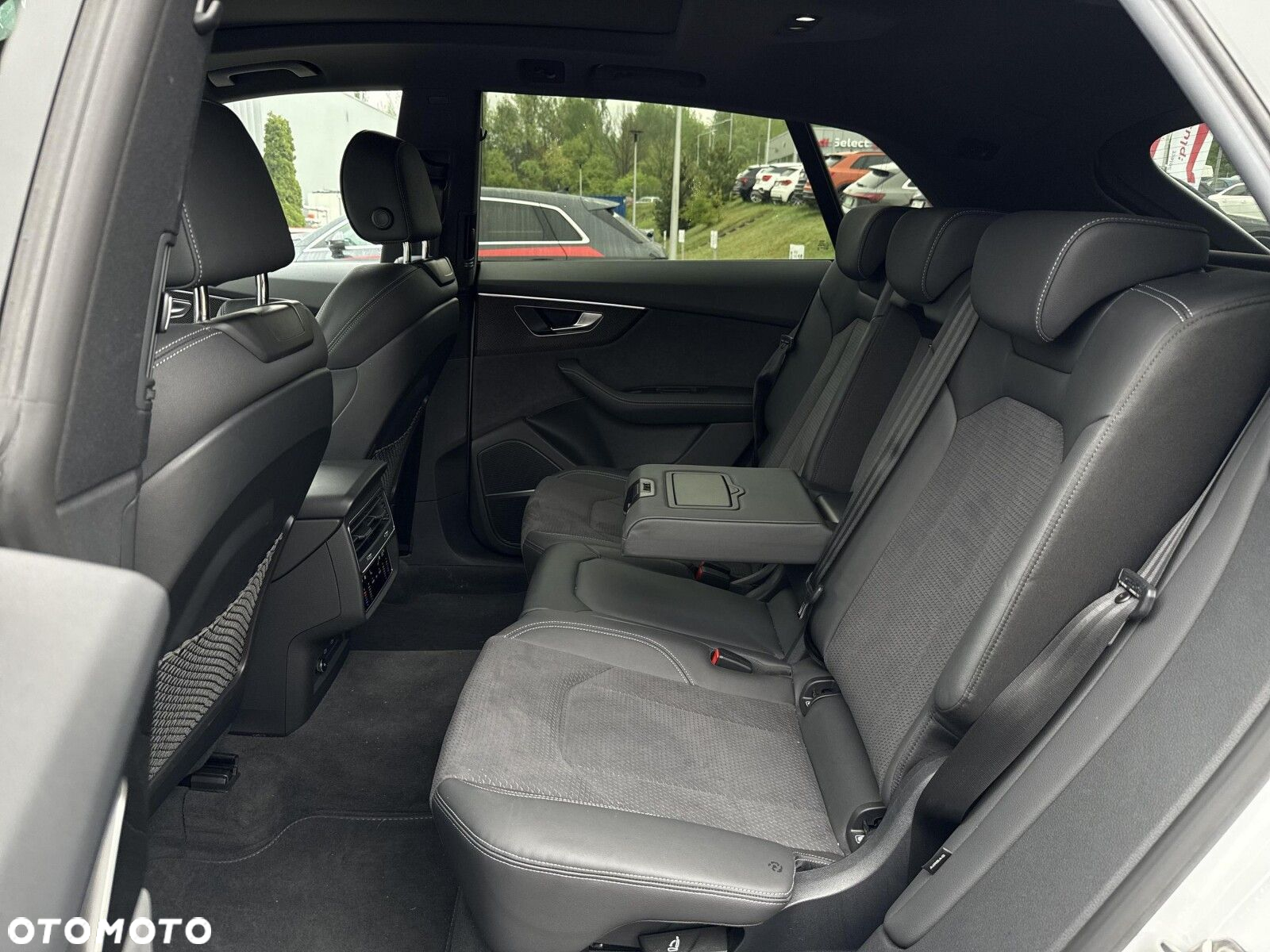 Audi SQ8 TFSI Quattro Tiptronic - 13