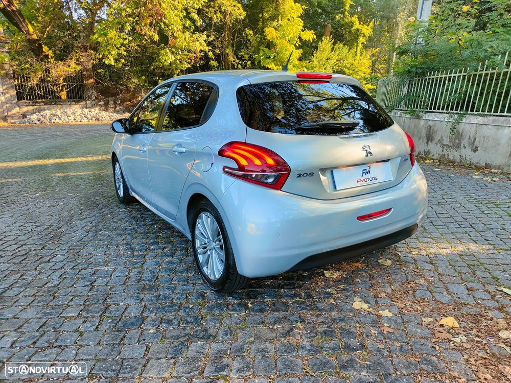 Peugeot 208 1.2 PureTech Active - 3