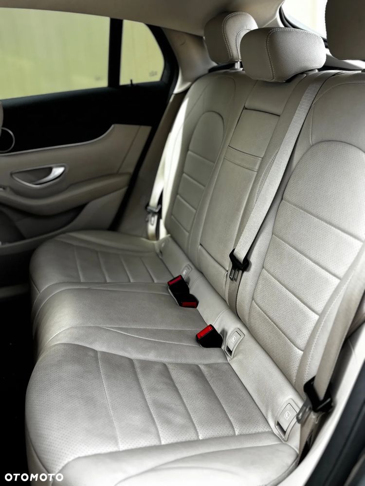 Mercedes-Benz GLC 200 4-Matic - 7