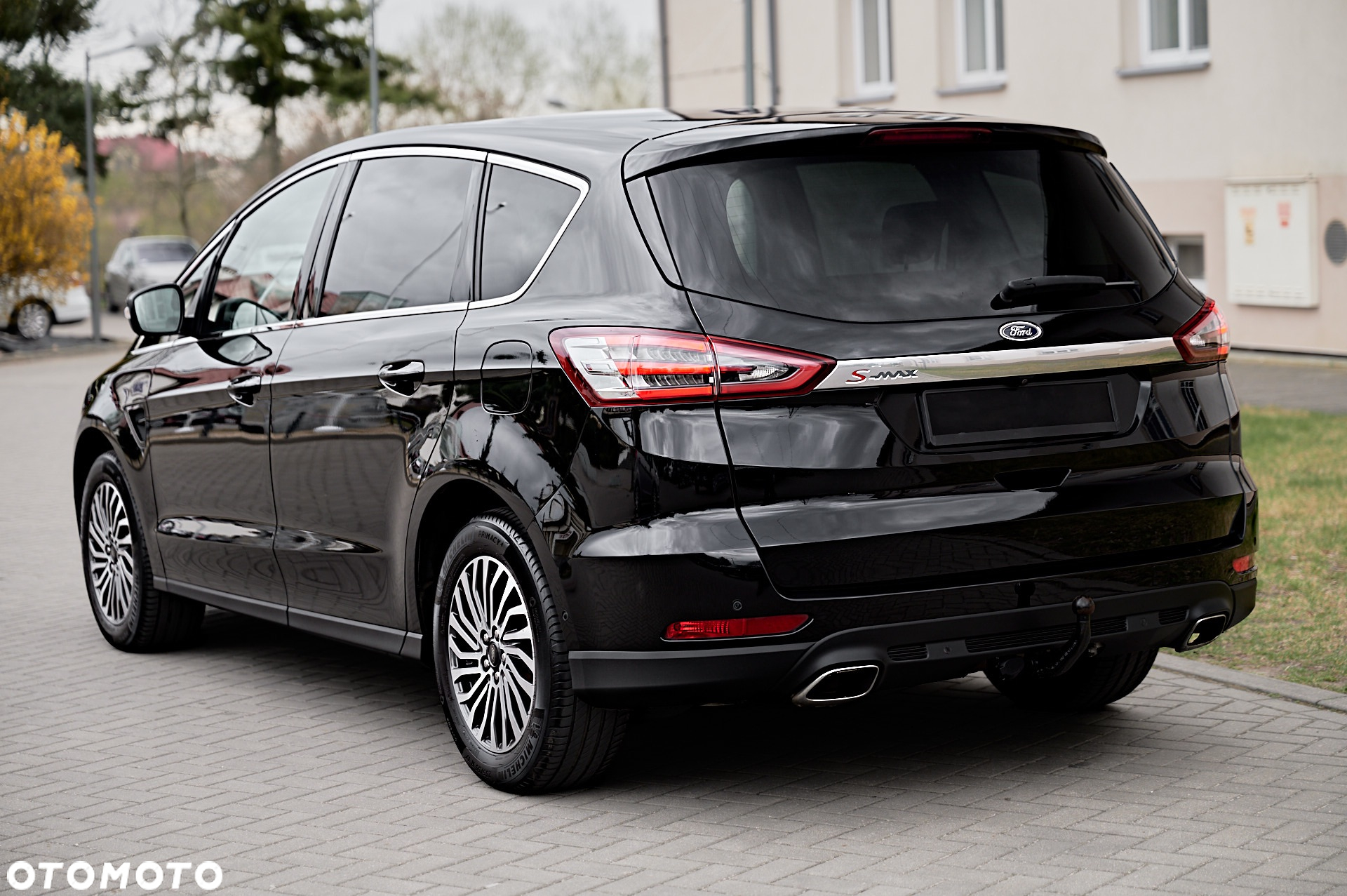 Ford S-Max - 10