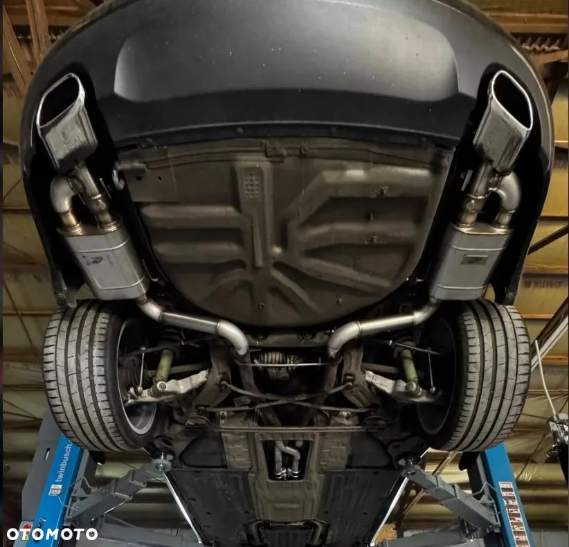 Jaguar XF 4.2 Super V8 - 7