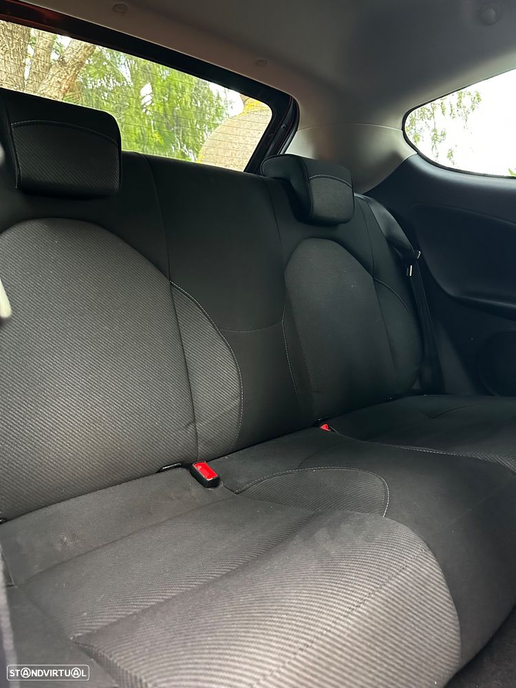 Alfa Romeo MiTo 1.3 JTDM - 17