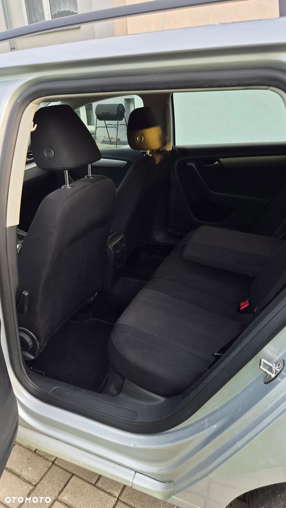 Volkswagen Passat 2.0 TDI 4Motion BlueMotion Technol Business Edition - 7