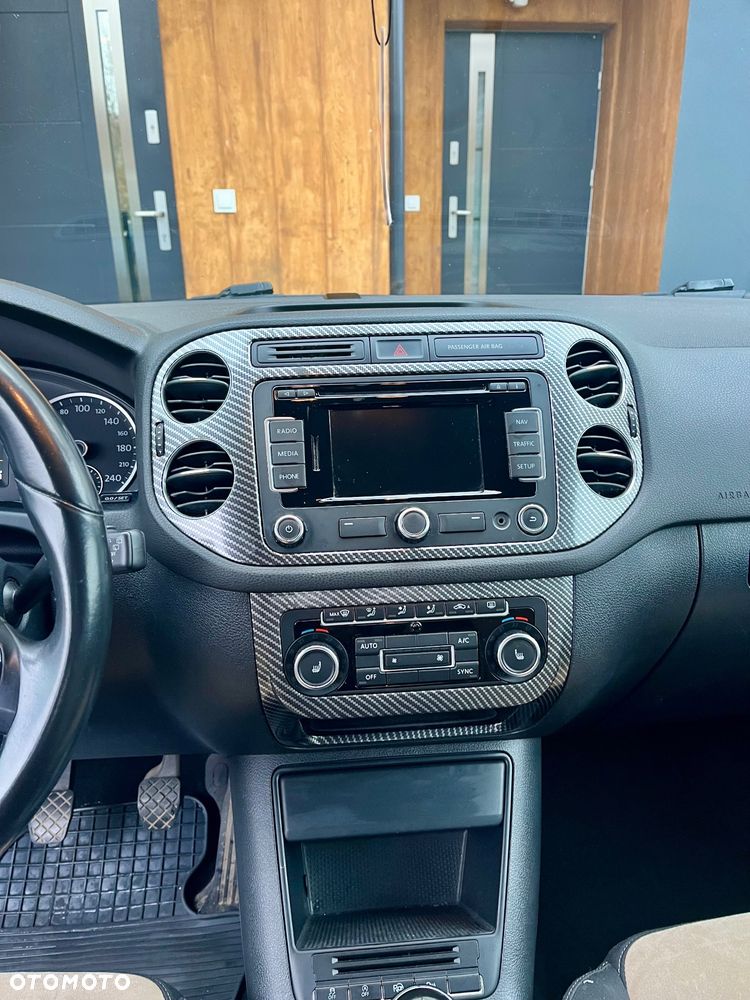 Volkswagen Tiguan 1.4 TSI Sport&Style - 11