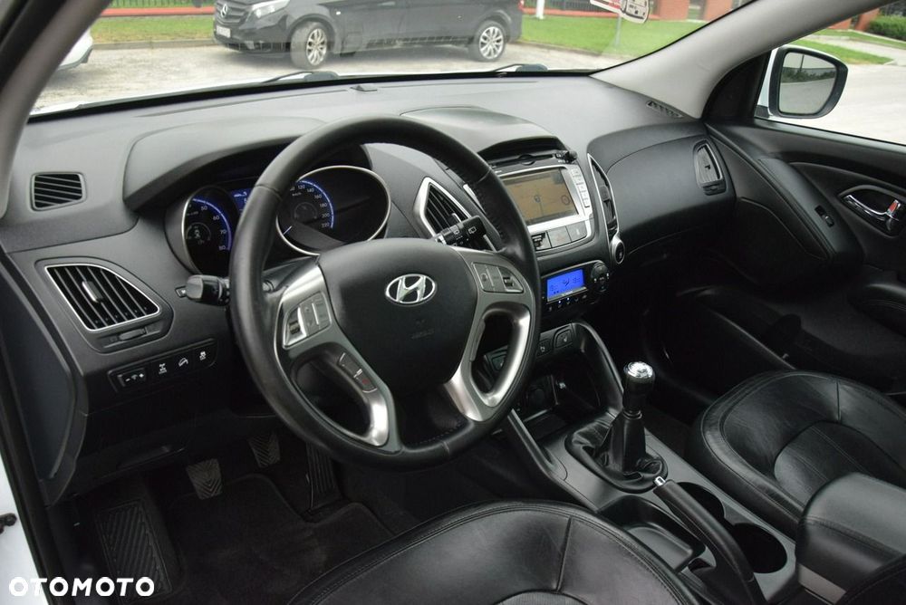 Hyundai ix35 2.0 4WD Premium - 30