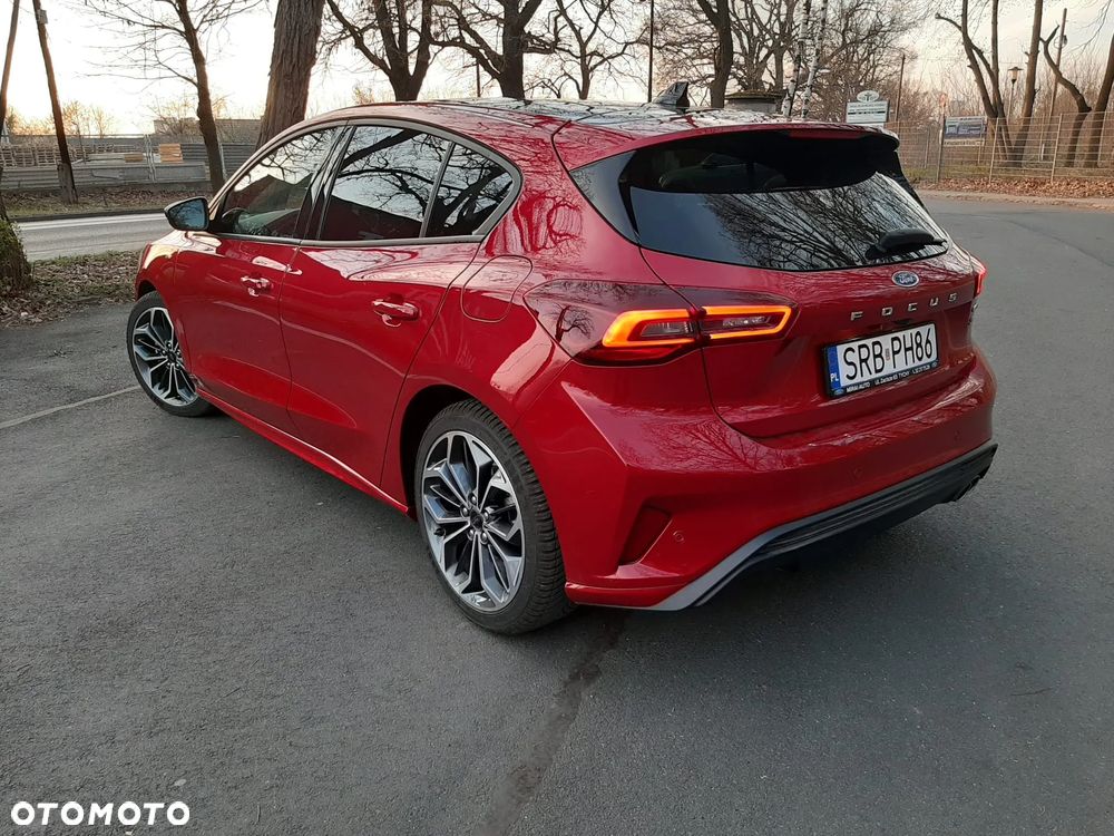 Ford Focus 1.0 EcoBoost mHEV ST-Line X - 4