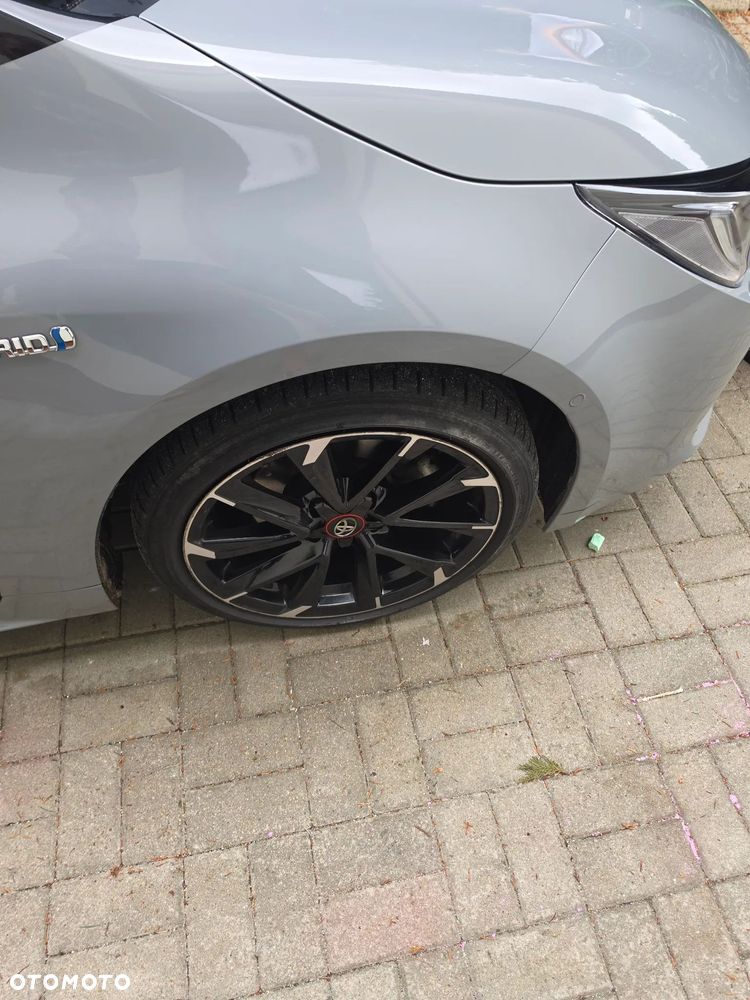 Toyota Corolla 2.0 Hybrid GR Sport - 5