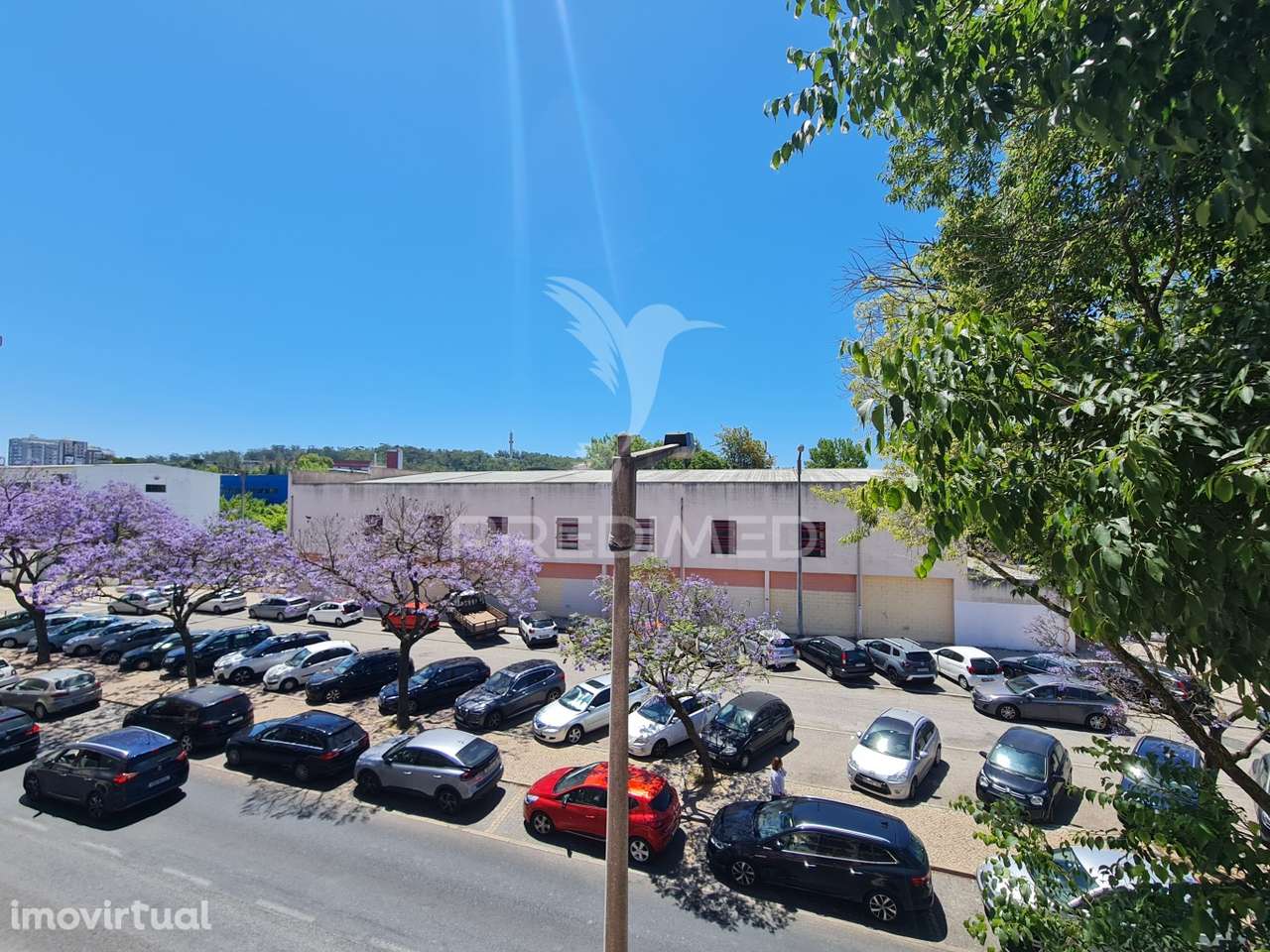 Apartamento T2 com 1 suíte, remodelado à Estrada de Benfica - Grande imagem: 2/29