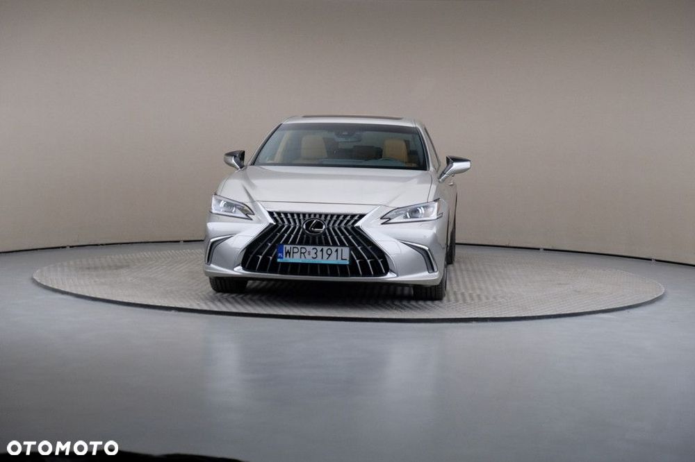 Lexus ES 300h Business Edition - 3
