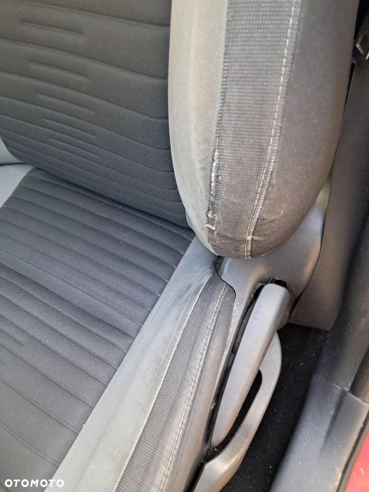 Toyota Auris 1.6 Comfort - 9