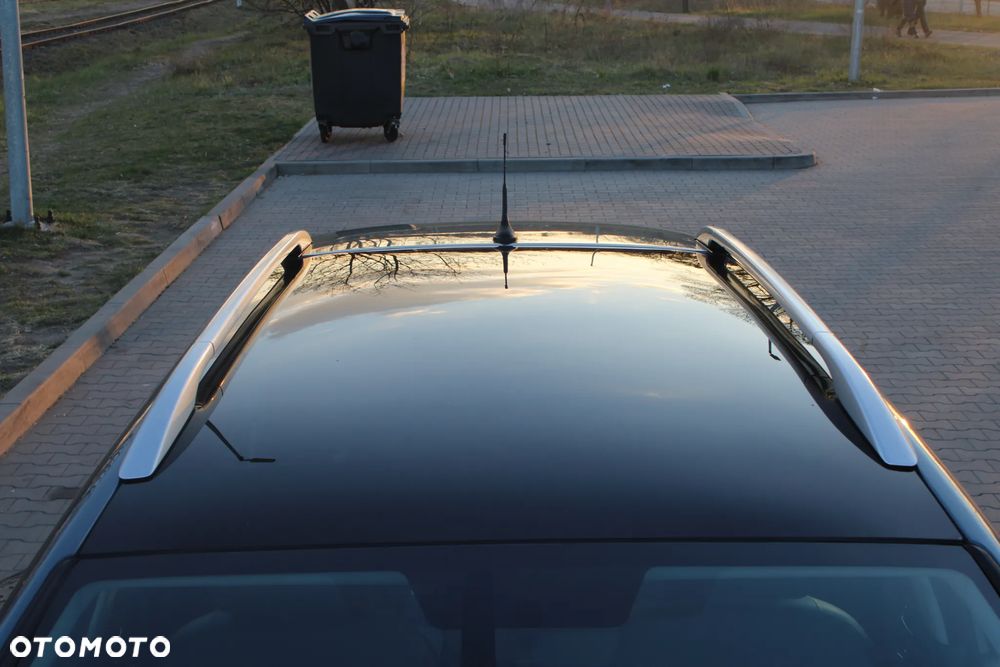 Peugeot 407 HDi 135 Automatik Premium - 24