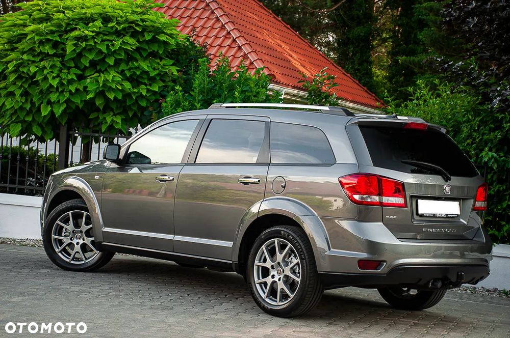 Fiat Freemont 2.0 Multijet 16V DPF Automatik Allrad Cross - 21