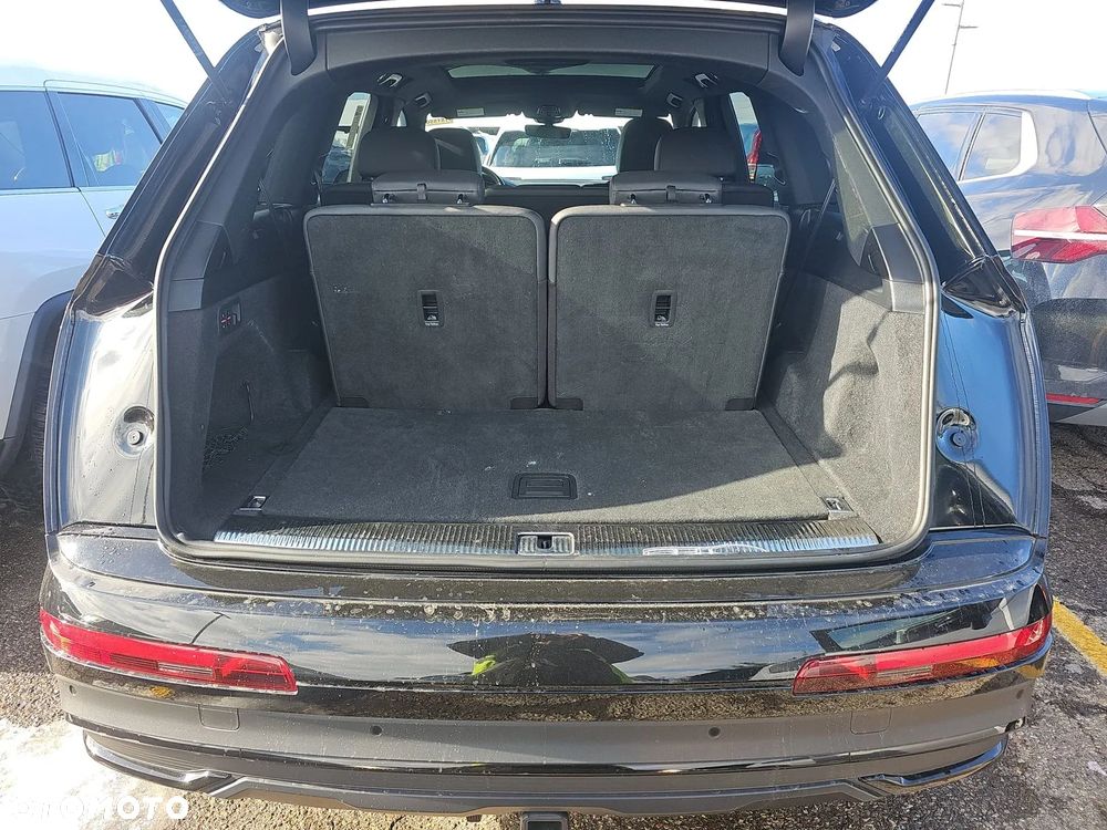 Audi Q7 - 11