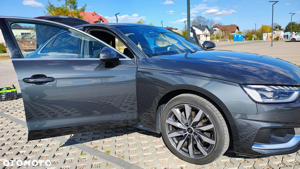 Audi A4 Limousine 35 TFSI mHEV Advanced S tronic - 24