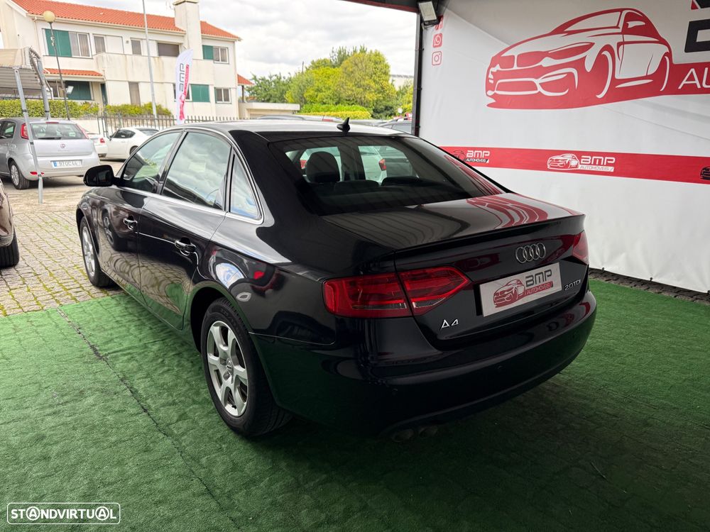 Audi A4 2.0 TDI Advance - 8
