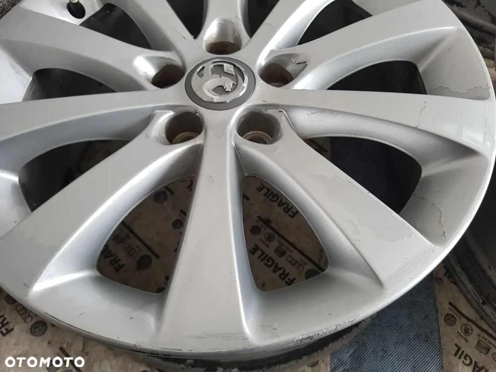 FELGI ALU ORYGINAŁ  OPEL ASTRA H ZAFIRA B MERIVA B 5X110  7jX17 ET35 - 16