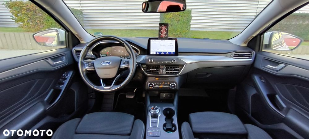 Ford Focus 2.0 EcoBlue Titanium - 13