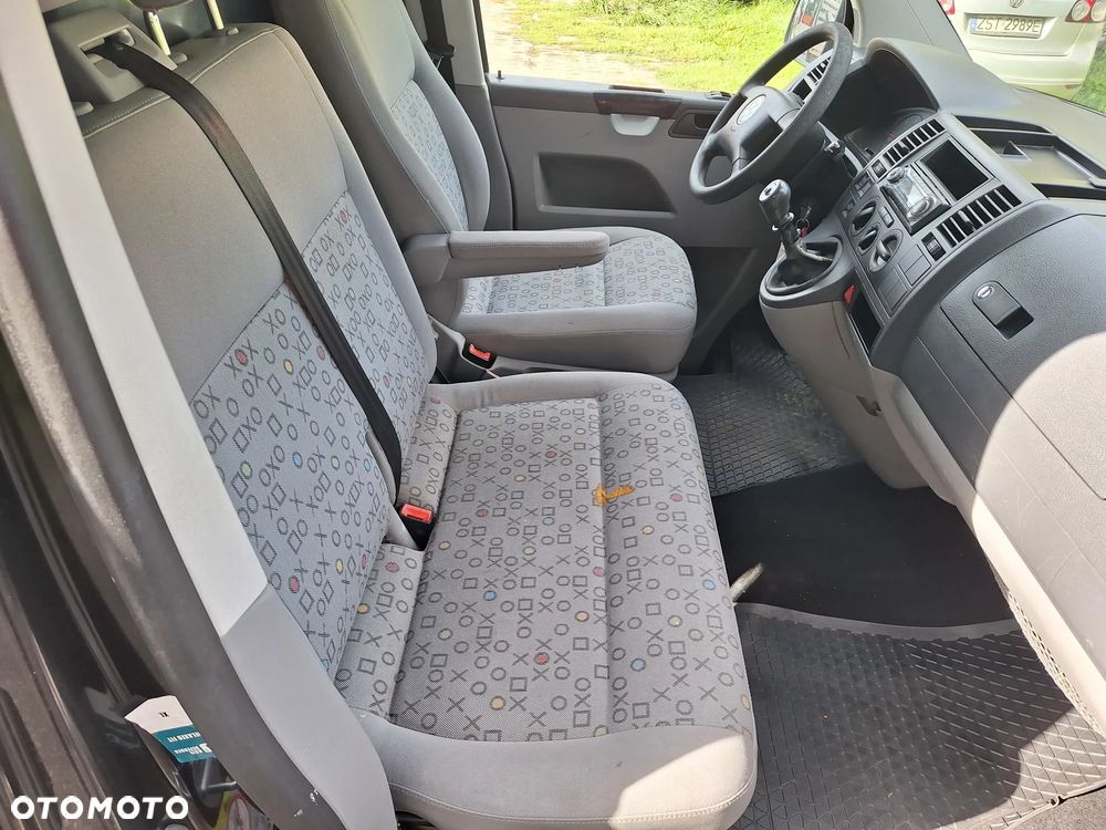 Volkswagen Transporter T5 - 8