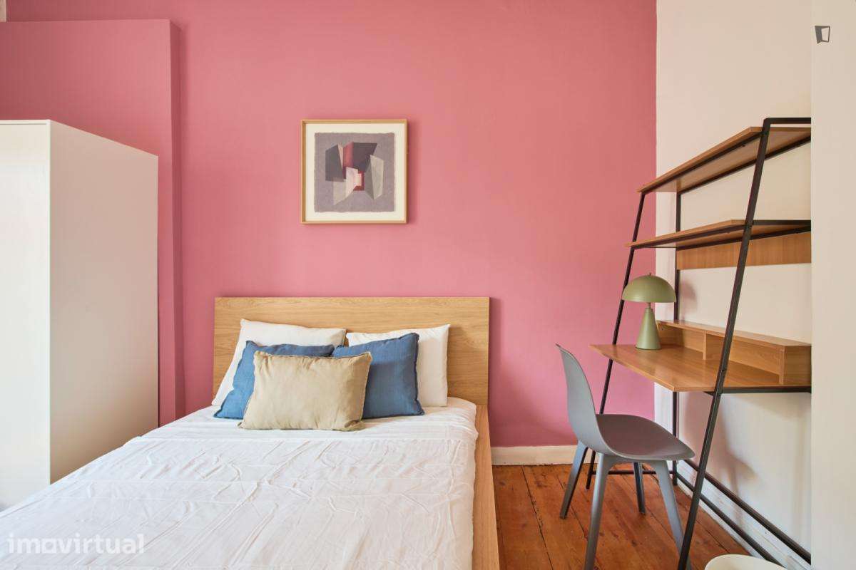 Quarto - localizado em São Bento Lisbon - Grande imagem: 3/34