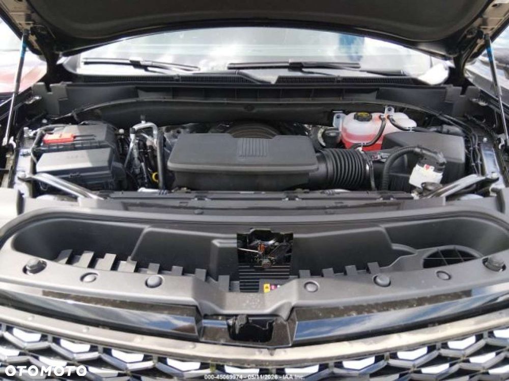 Cadillac Escalade - 9