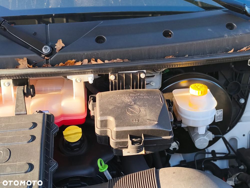 Iveco Daily 35S16A8V MAX długi, automat - 11