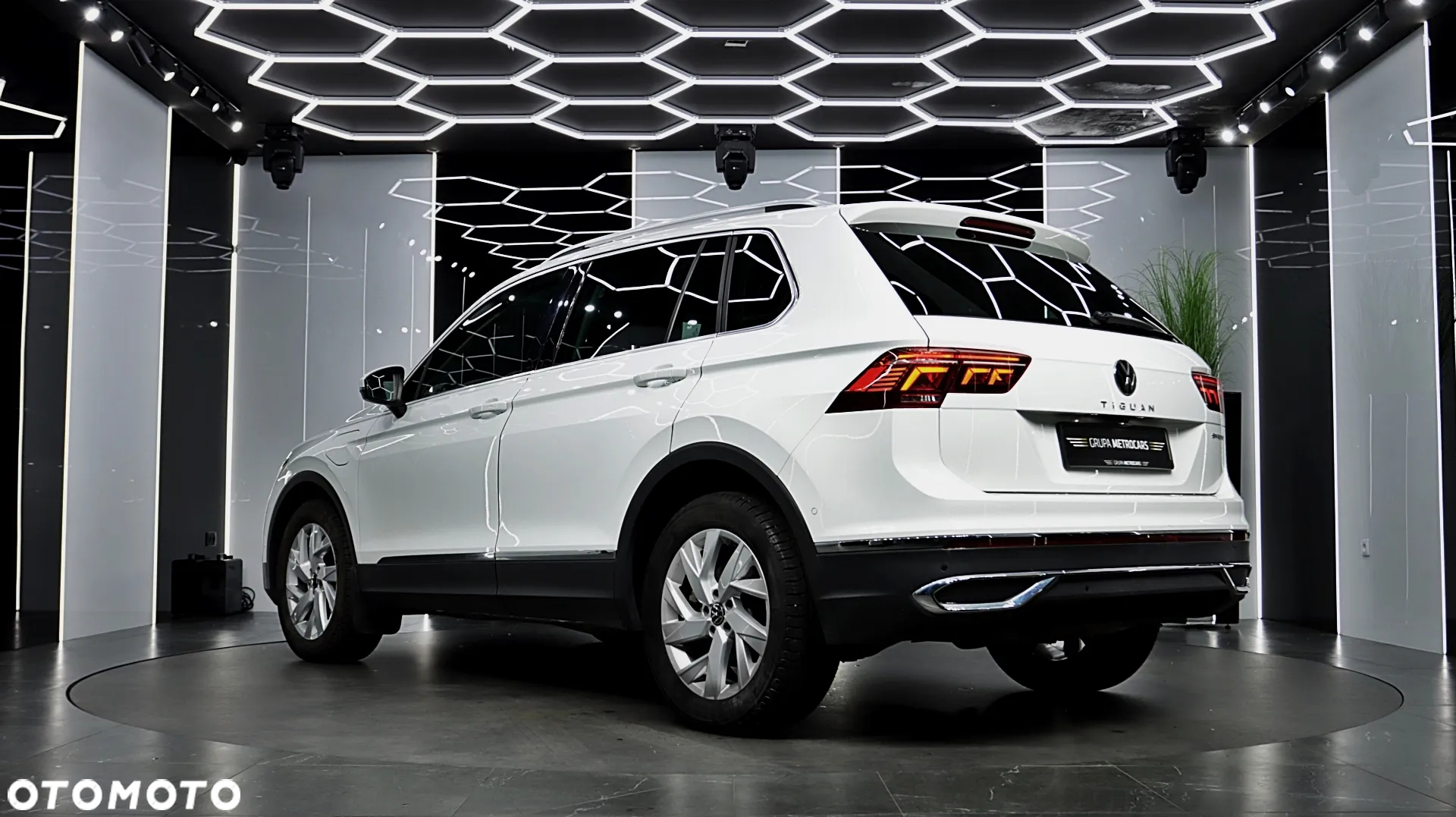 Volkswagen Tiguan 1.4 eHybrid Elegance DSG - 6