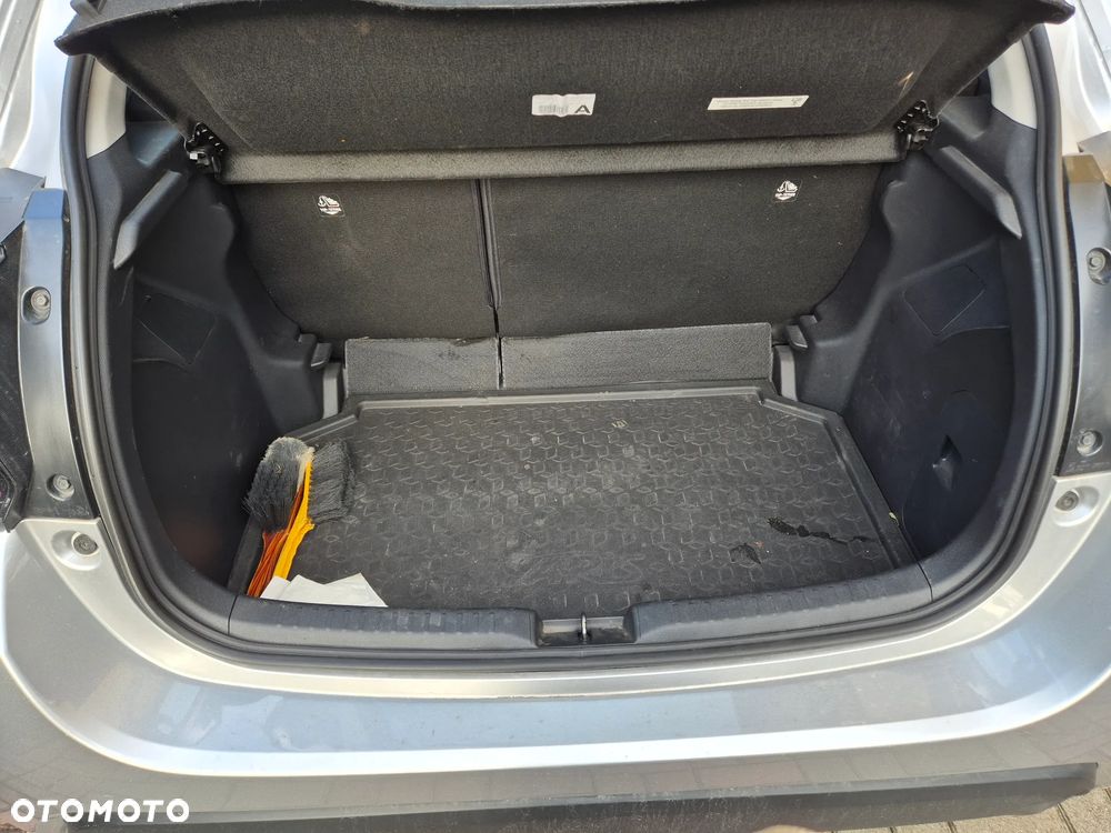 Toyota Yaris 1.5 Comfort - 7