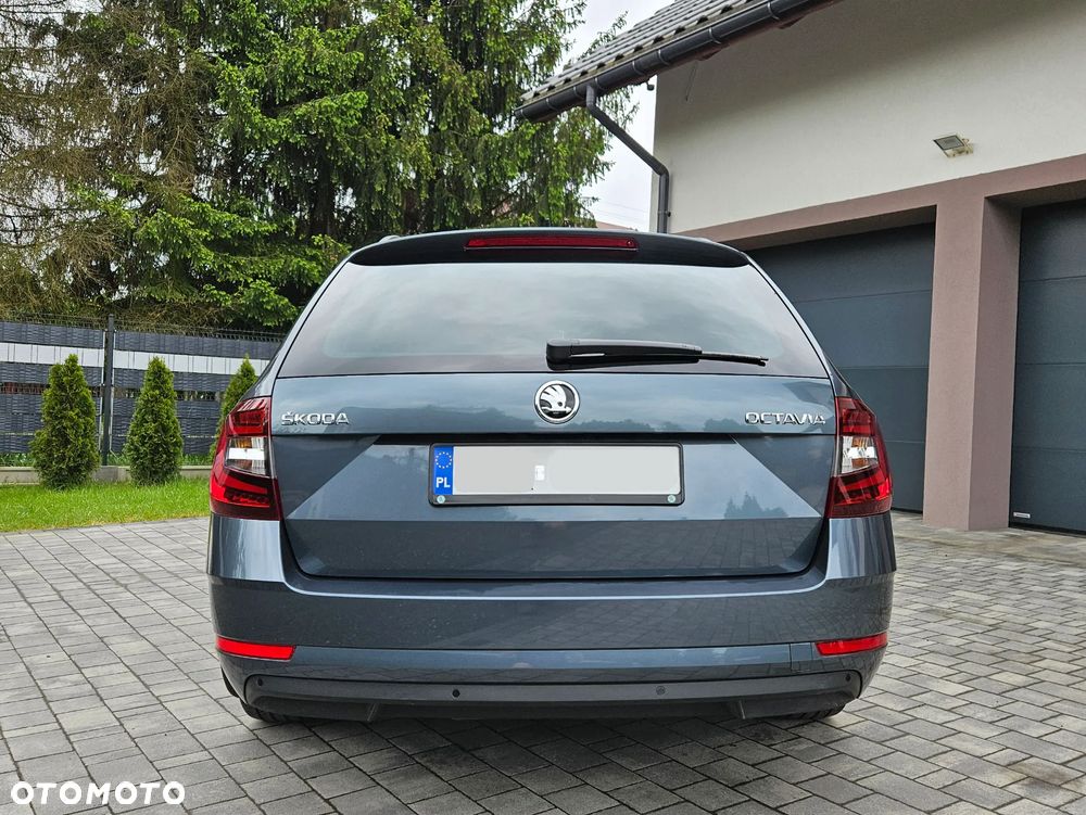 Skoda Octavia - 3