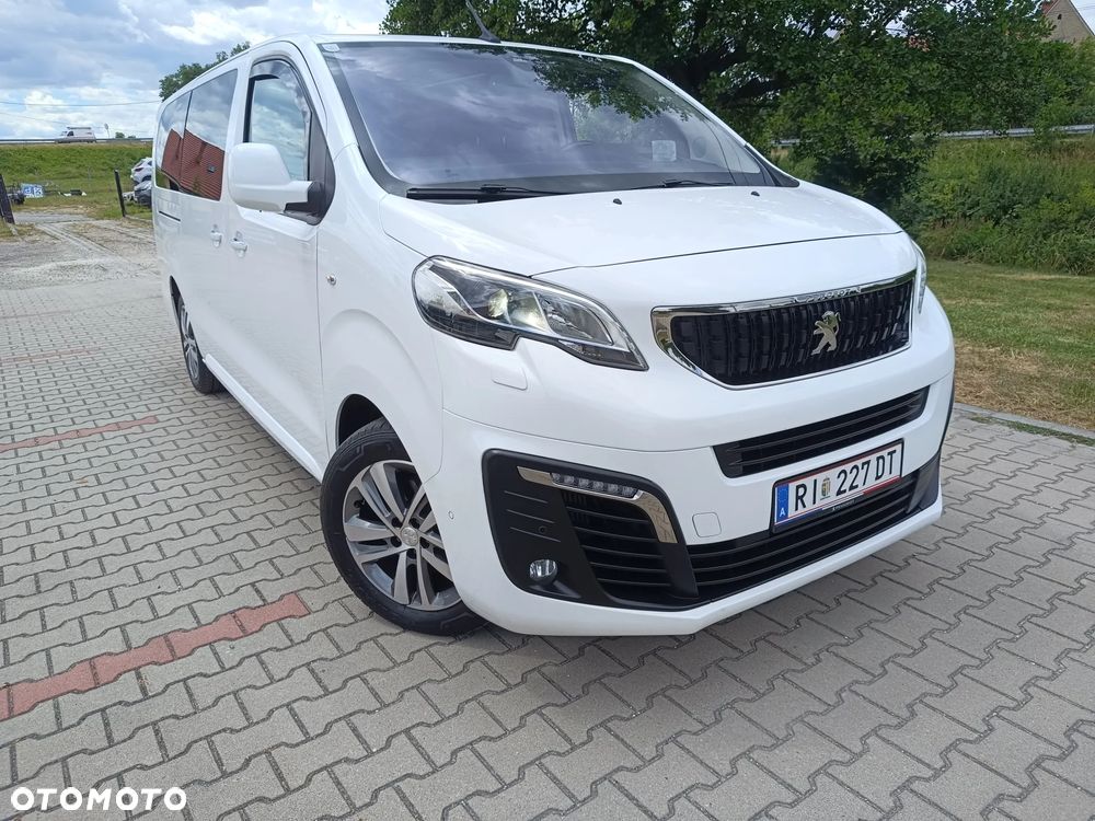 Peugeot Traveller 2.0 BlueHDi Long Business Vip - 18